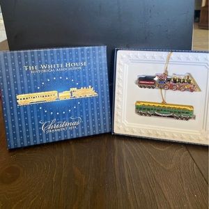 The White House Christmas Ornament